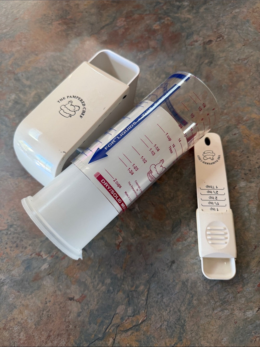 Pampered Chef measure utensils. Set of three.  See photos.